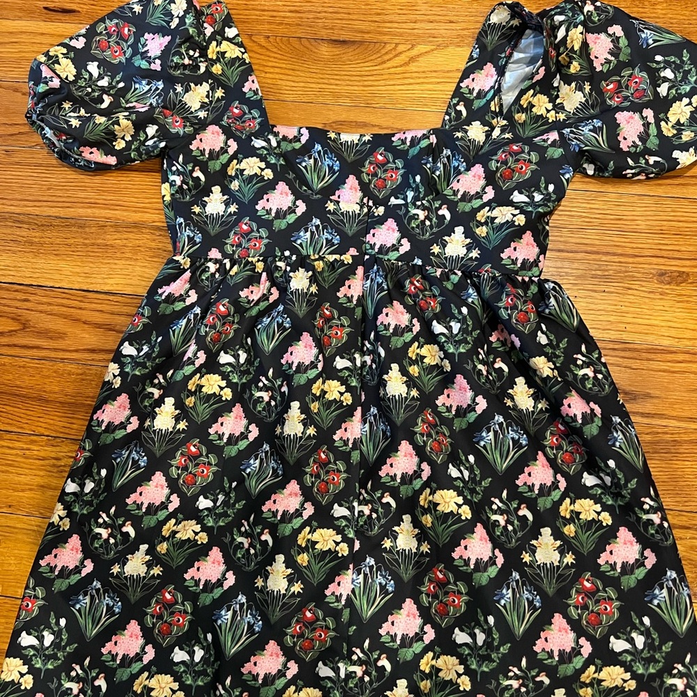 Babydoll floral mini dress